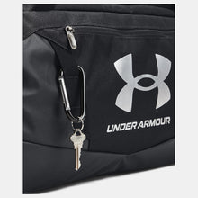 Undeniable 5.0 Small Duffle Bag 1369222 close up