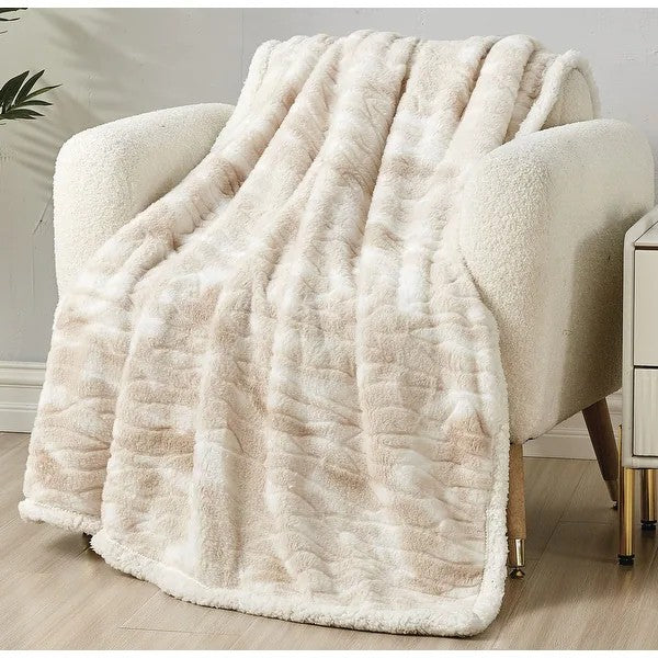 Beige Alaska Sherpa Throw Blanket