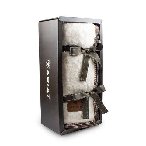 Ariat Snuggle Blanket Appaloosa pattern