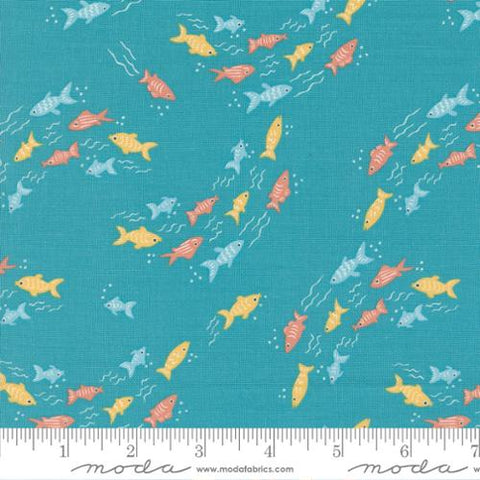 Noahs Ark Collection Fishy Fish Cotton Fabric 20874 aqua