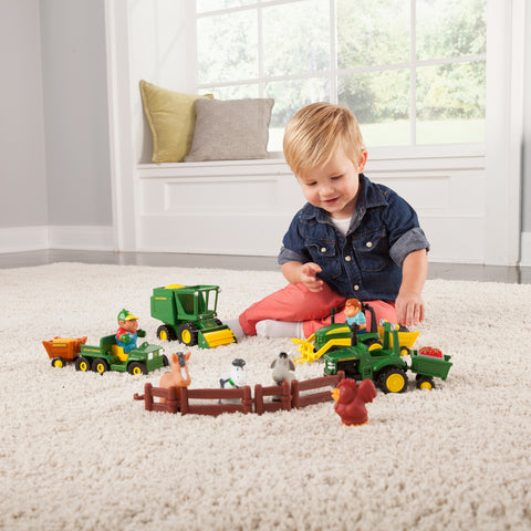 John Deere Fun on the Farm Set