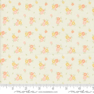 Flower Girl Collection Small Blooms Cotton Fabric 31734 cream