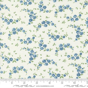 Shoreline Collection Summer Floral Cotton Fabric 55308 cream