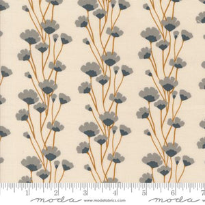 eggshell, Rainier Collection Flower Chains Cotton Fabric 38142