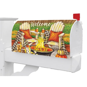 Fall and Winter Mailbox Makeovers fall fire pit