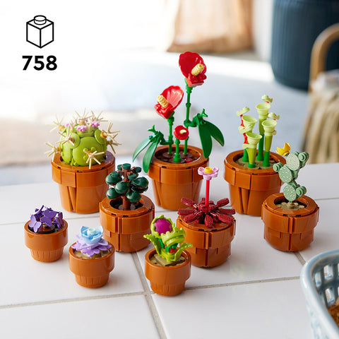 lifestyle, LEGO Icons Tiny Plants Flowers Botanical Set 10329