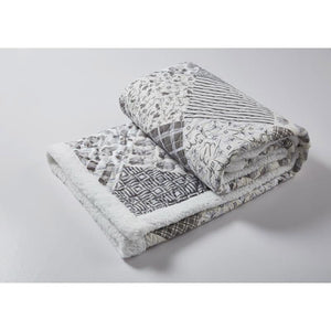 Folded throw