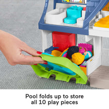Pool folds up to store all 10 play pieces