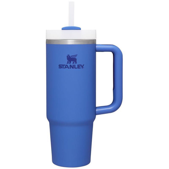 Stanley The Quencher H2.0 FlowState 30 oz Vacuum Insulated Tumbler in iris blue