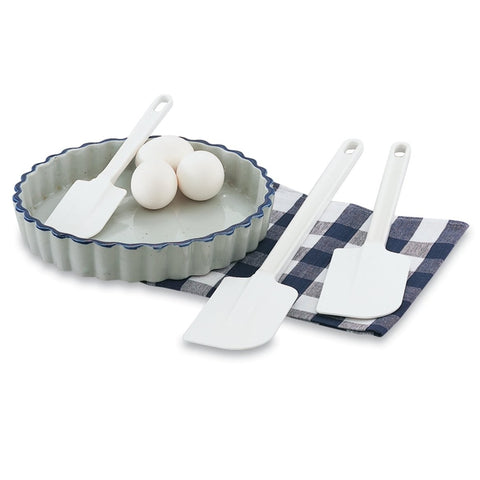 Plastic Spatulas 52009 displayed with baking items