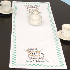 Highland Cow 15 x 42 in. Table Runner 560-973