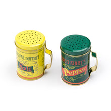 Nostalgic Salt & Pepper Shaker Set 3793