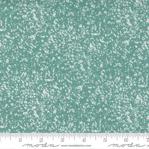 Outdoorsy Collection Speckle Cotton Fabric 7387 light blue