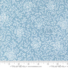 Shoreline Collection Small Floral Cotton Fabric 55304 light blue