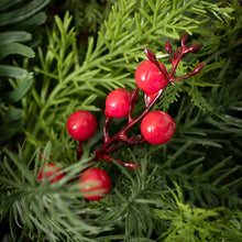 Pine and Berry Orb ORB162 closeup