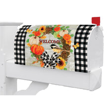 Fall and Winter Mailbox Makeovers pumpkin wreath