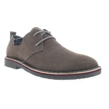 Propet men's Finn suede oxford shoe in stone gray