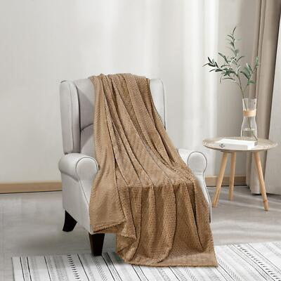 Jacquard Chevron Braided Throw