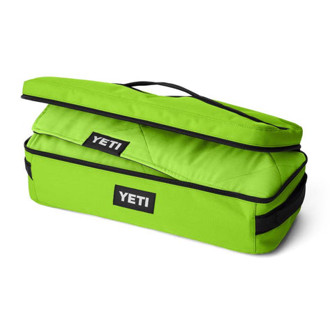 Yeti Lowlands Blanket in venom in carry case