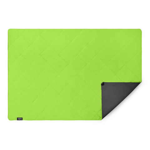 Yeti Lowlands Blanket in venom showing top layer