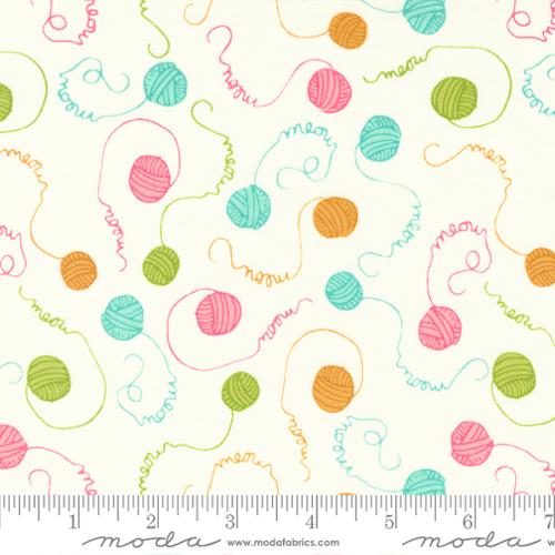 Here Kitty Kitty Collection Yarn Cotton Fabric 20834 white