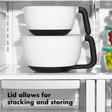 Lid Allows for Stacking and Storing