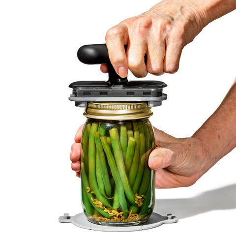 Demonstration of Jar Opening