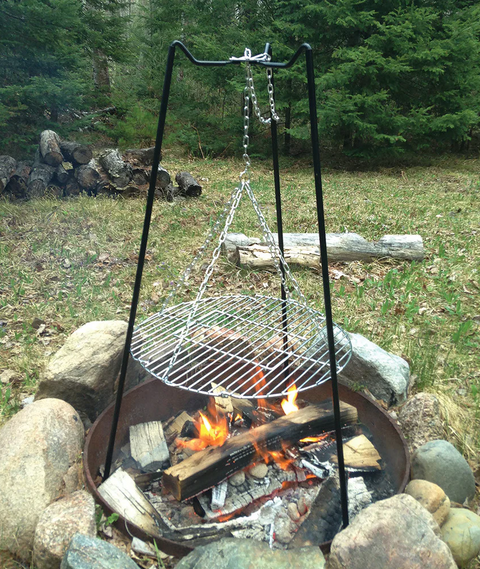 Rome EZ Tri-Pod Grill in use