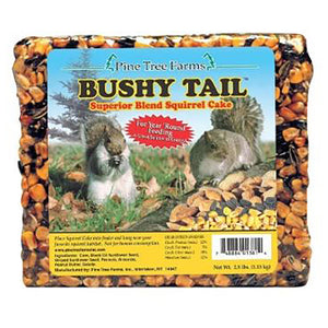Bushy Tail Superior Blend Squirrel Cake 1381