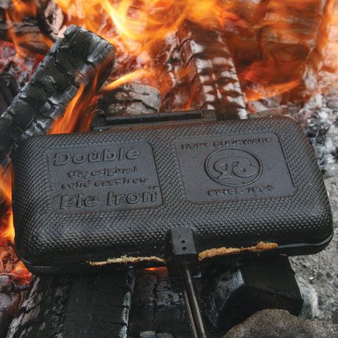 Rome Double Pie Iron in Fire