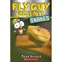 Fly Guy Presents: Snakes 9780545851886