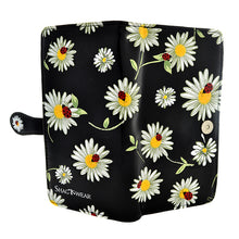 Daisies wallet