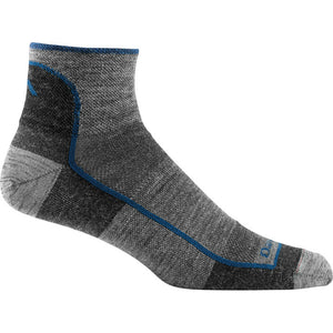 Darn Tough men's quarter sock liteweigh in charcoal gray
