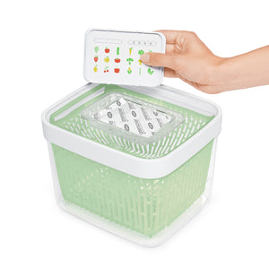 GreenSaver produce container with filter