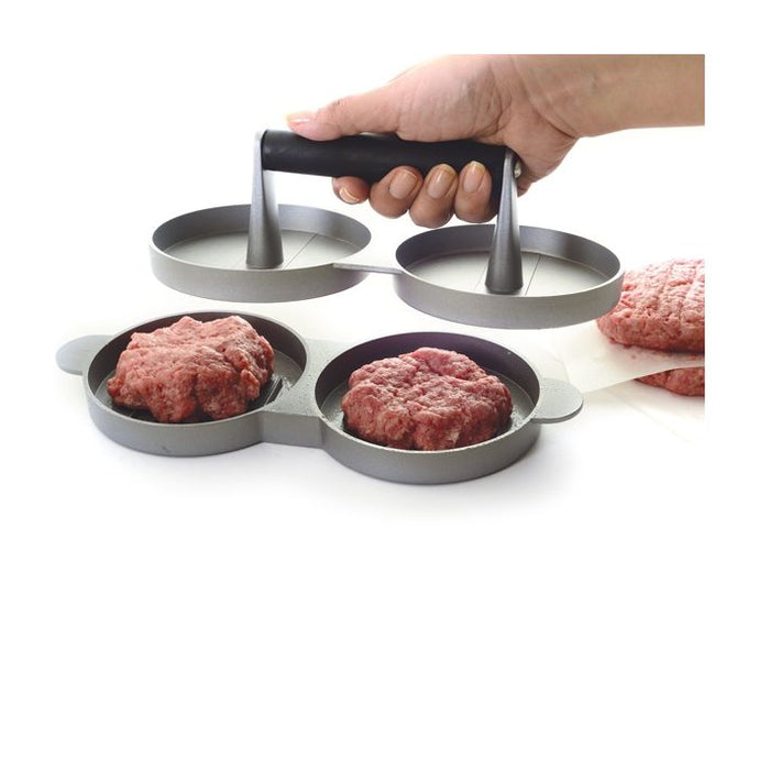 Making burgers with dual burger press