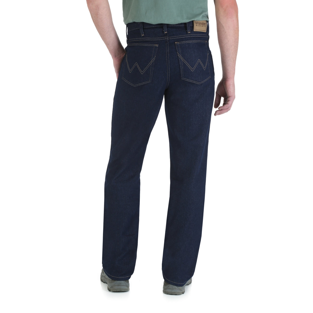 Wrangler Rugged Wear® Stretch Regular Fit Jean in Denim
