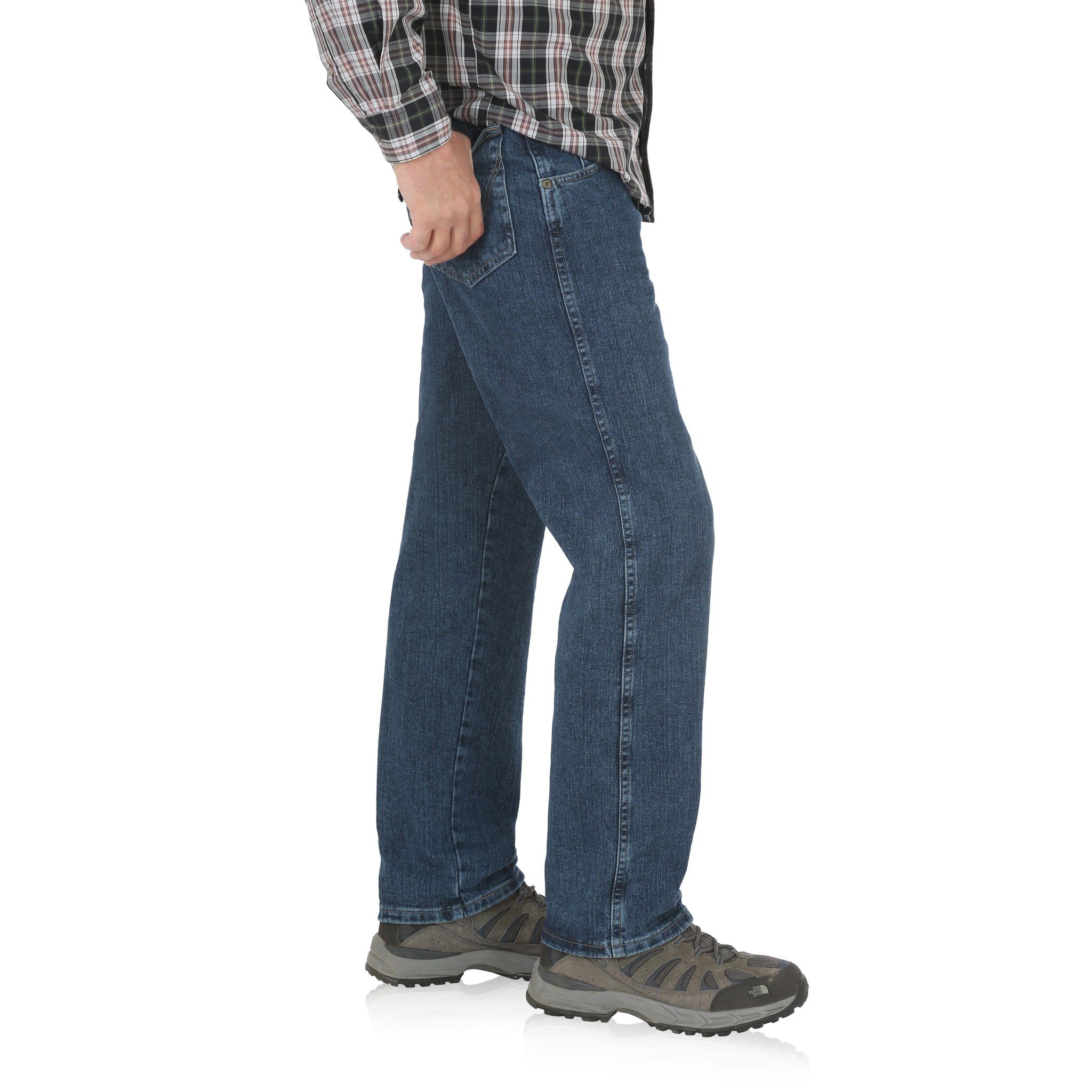 Wrangler Jeans Men's 33x30 Medium Wash Fleece Lined Relaxed Fit